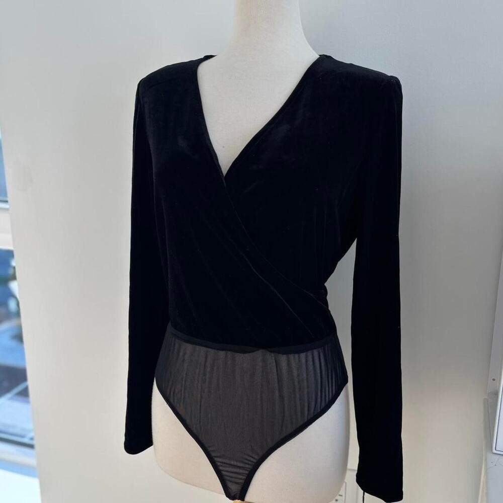 Chetta B Evening Black Velvet Streth Crossover V-Neck Mesh Bodysuit Sz Large NWT